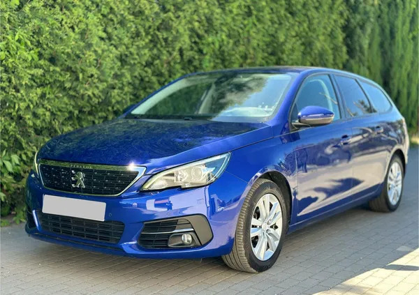 wielkopolskie Peugeot 308 cena 36500 przebieg: 135000, rok produkcji 2018 z Ostrzeszów